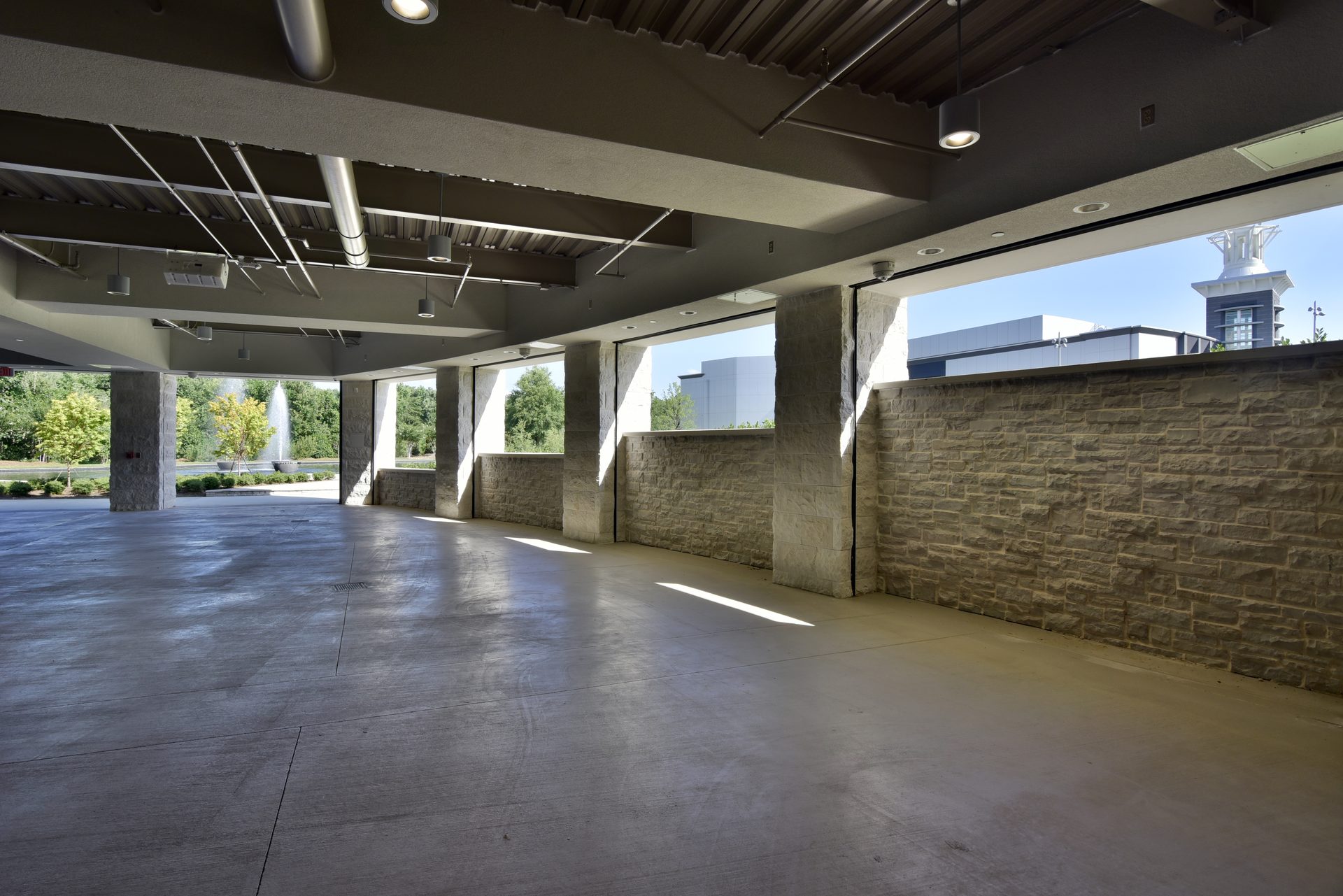 Free Chapel image 13