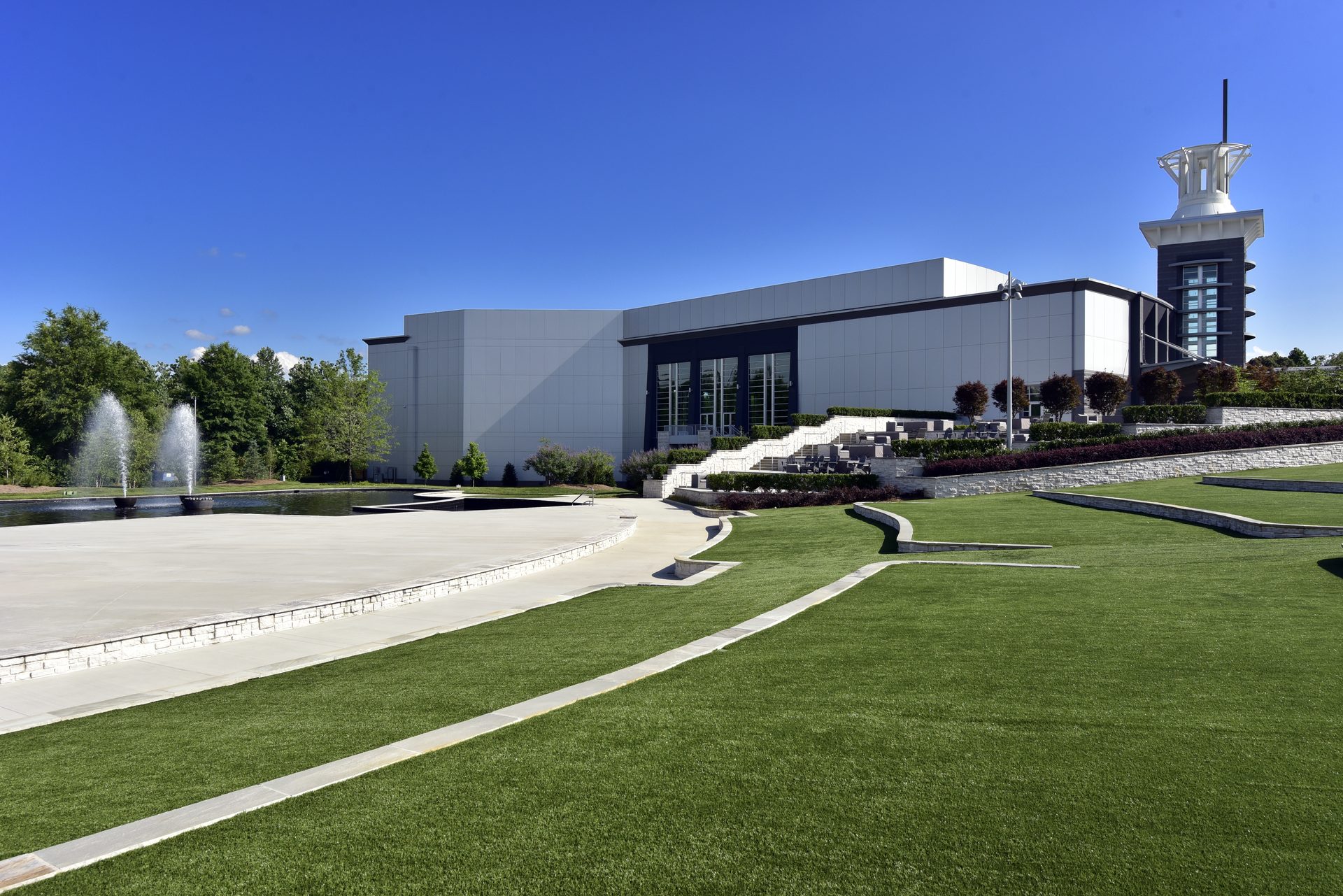 Free Chapel image 14