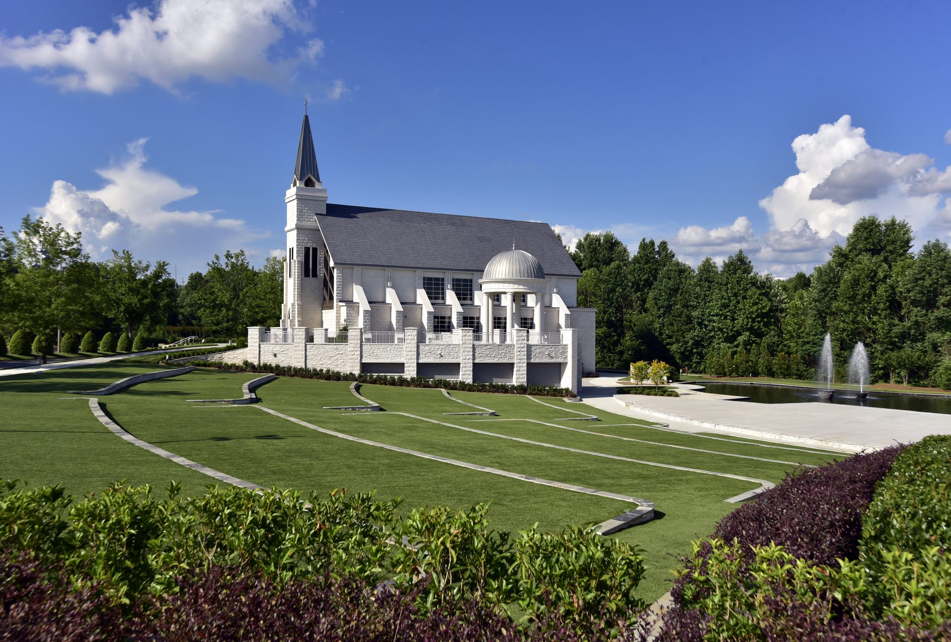 Free Chapel image 15