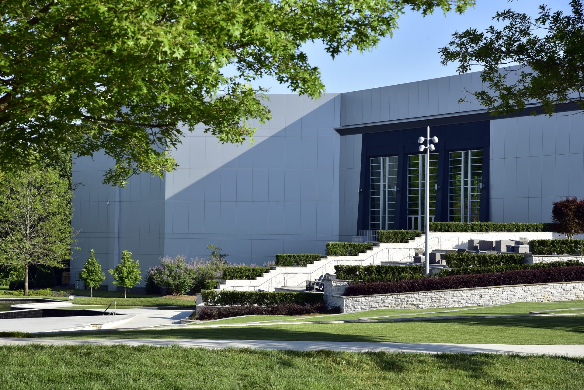 Free Chapel image 22