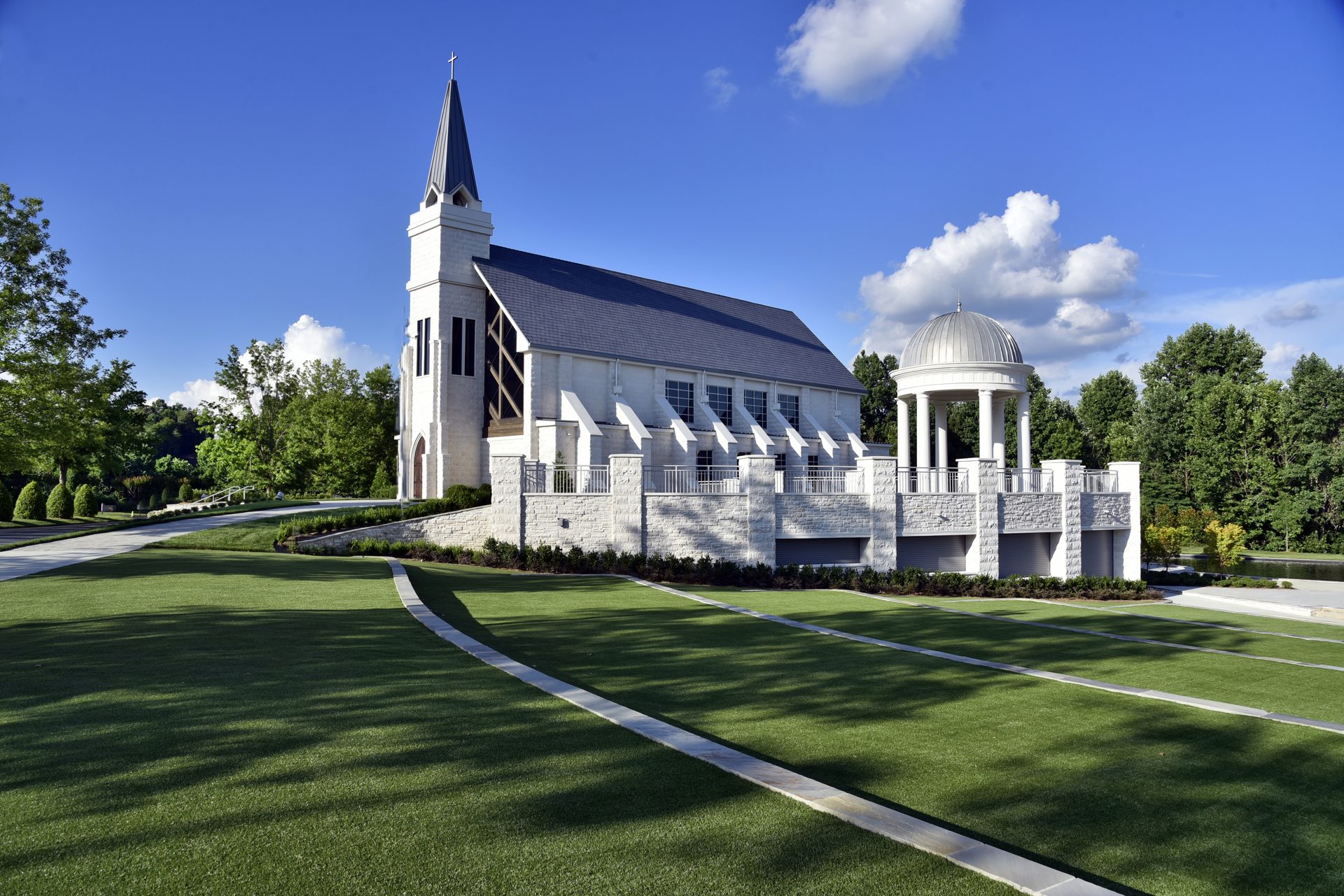 Free Chapel image 27