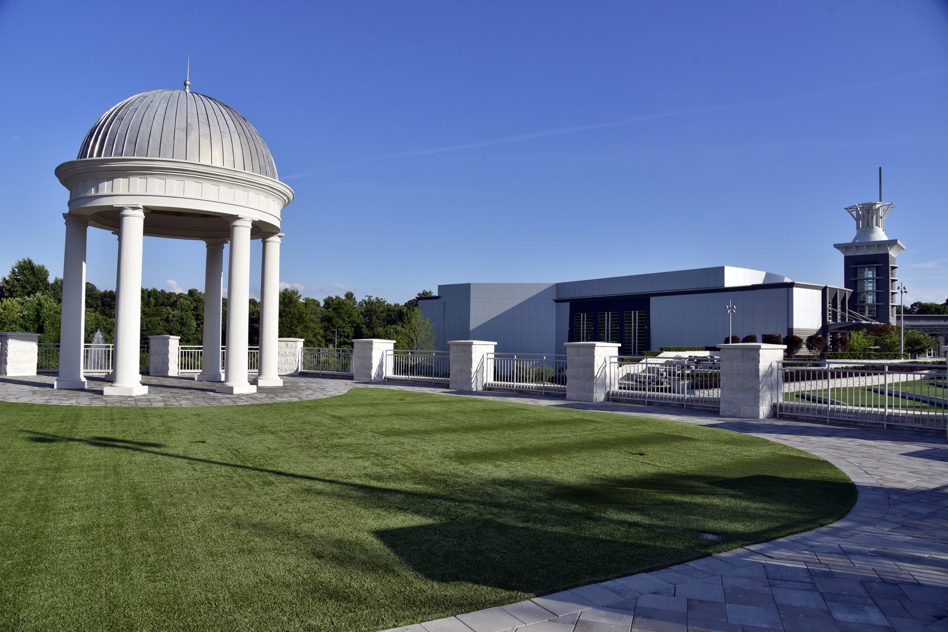 Free Chapel image 29