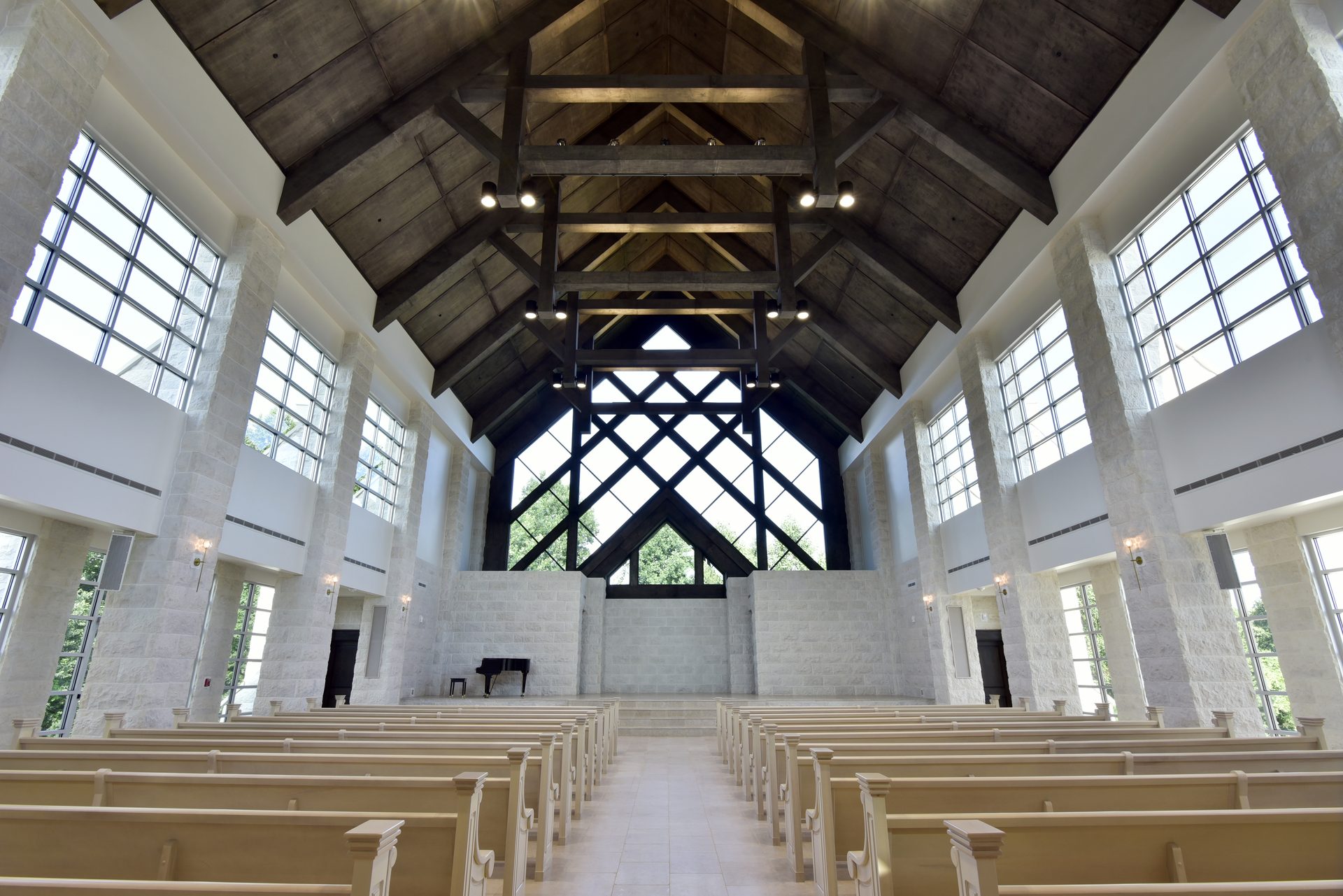 Free Chapel image 5