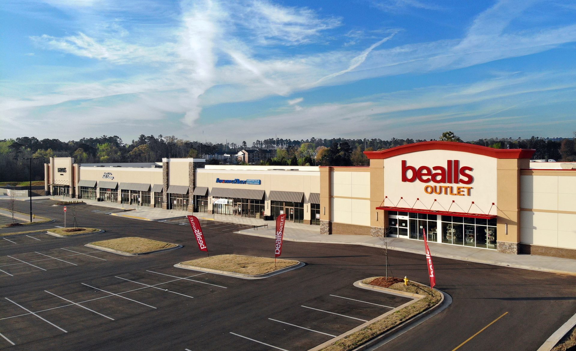 North Macon Plaza image 5