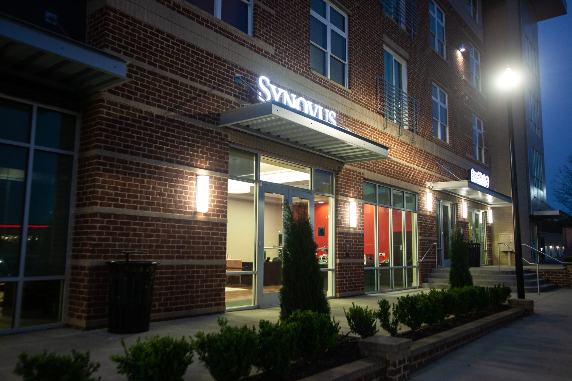 Synovus Bank image 3